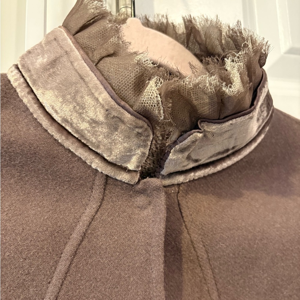 Elie Tahari Erdan Virgin Wool Reversible Jacket - Picture 10 of 16
